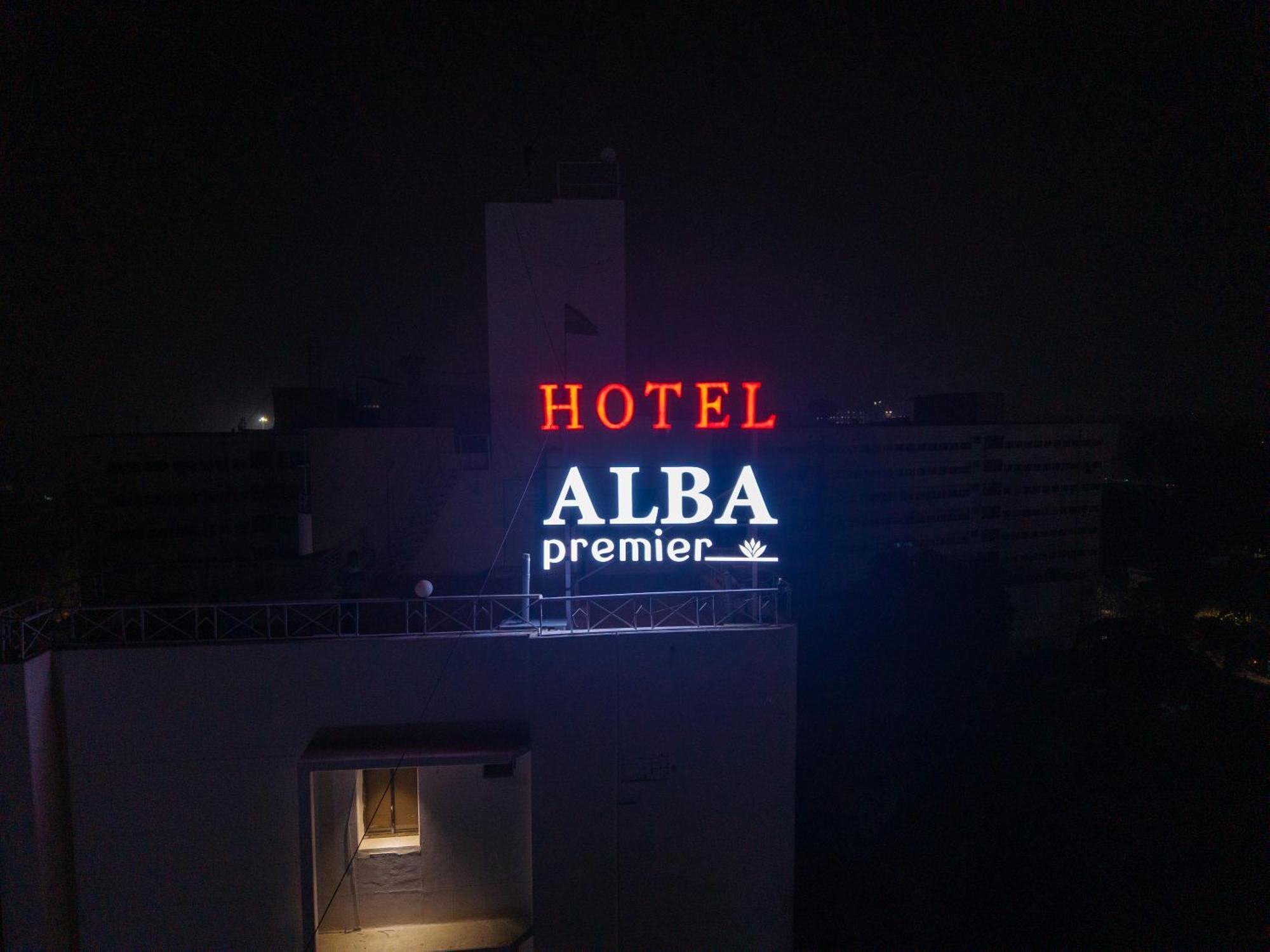 Alba Premier, Vadodara Dış mekan fotoğraf